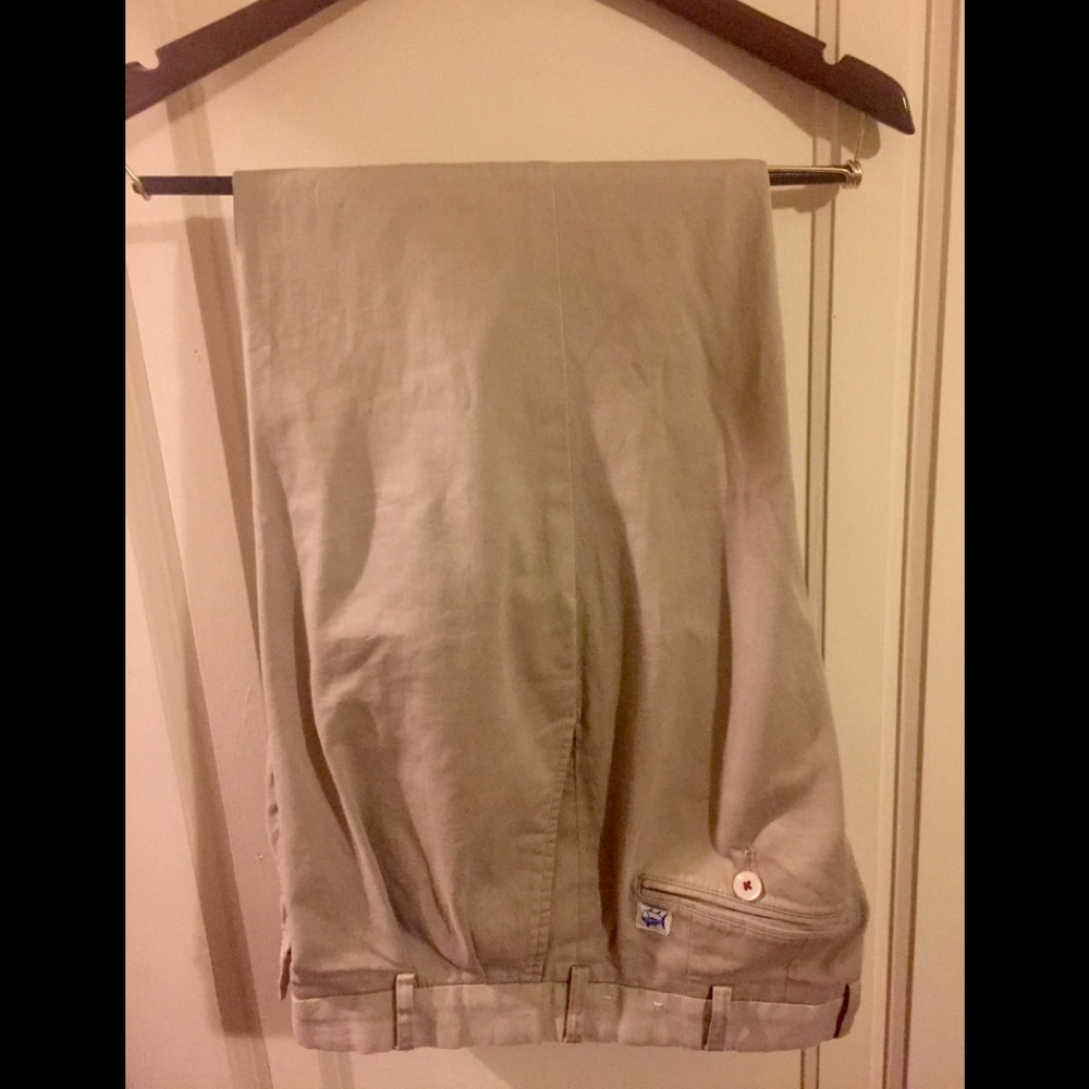 Southern Tide - khakis